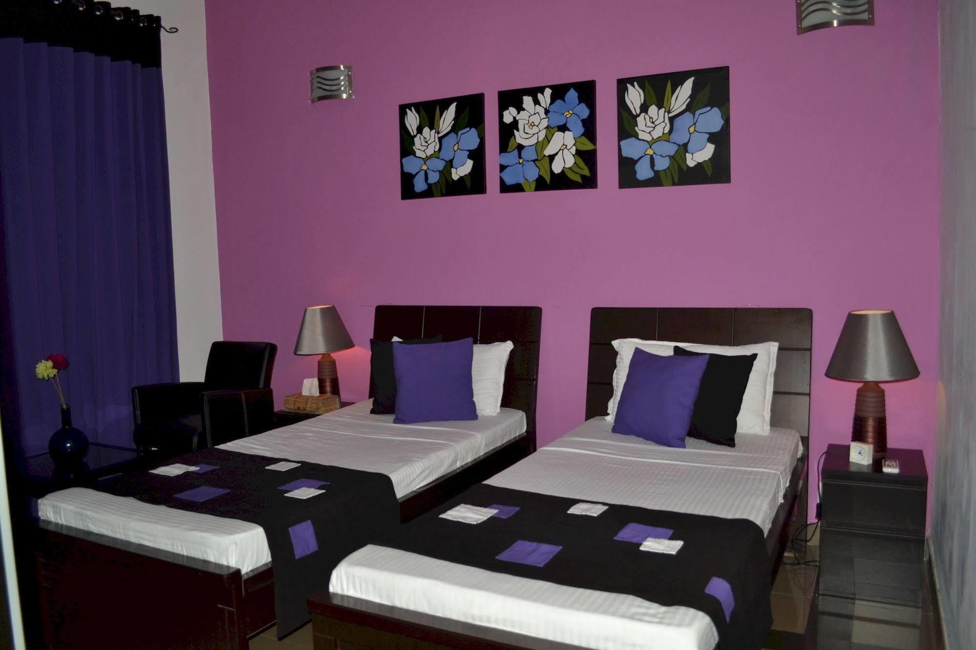 Oyo 437 Amali Residence Nugegoda Exterior foto
