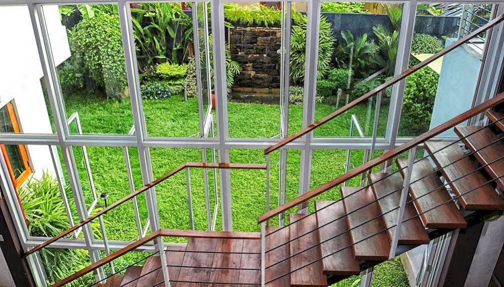 Oyo 437 Amali Residence Nugegoda Exterior foto